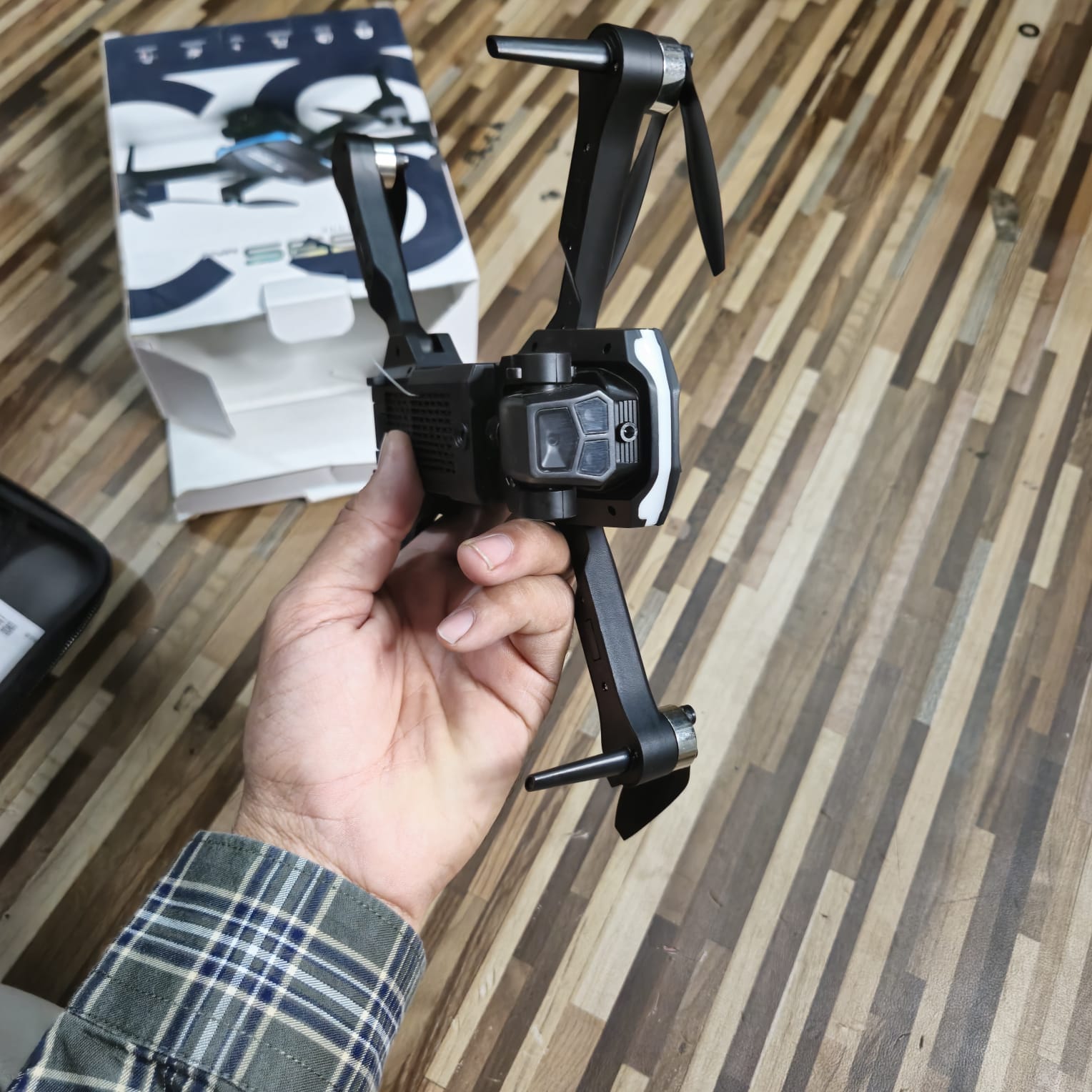 S3S Max Brushless With Gimbal Camera