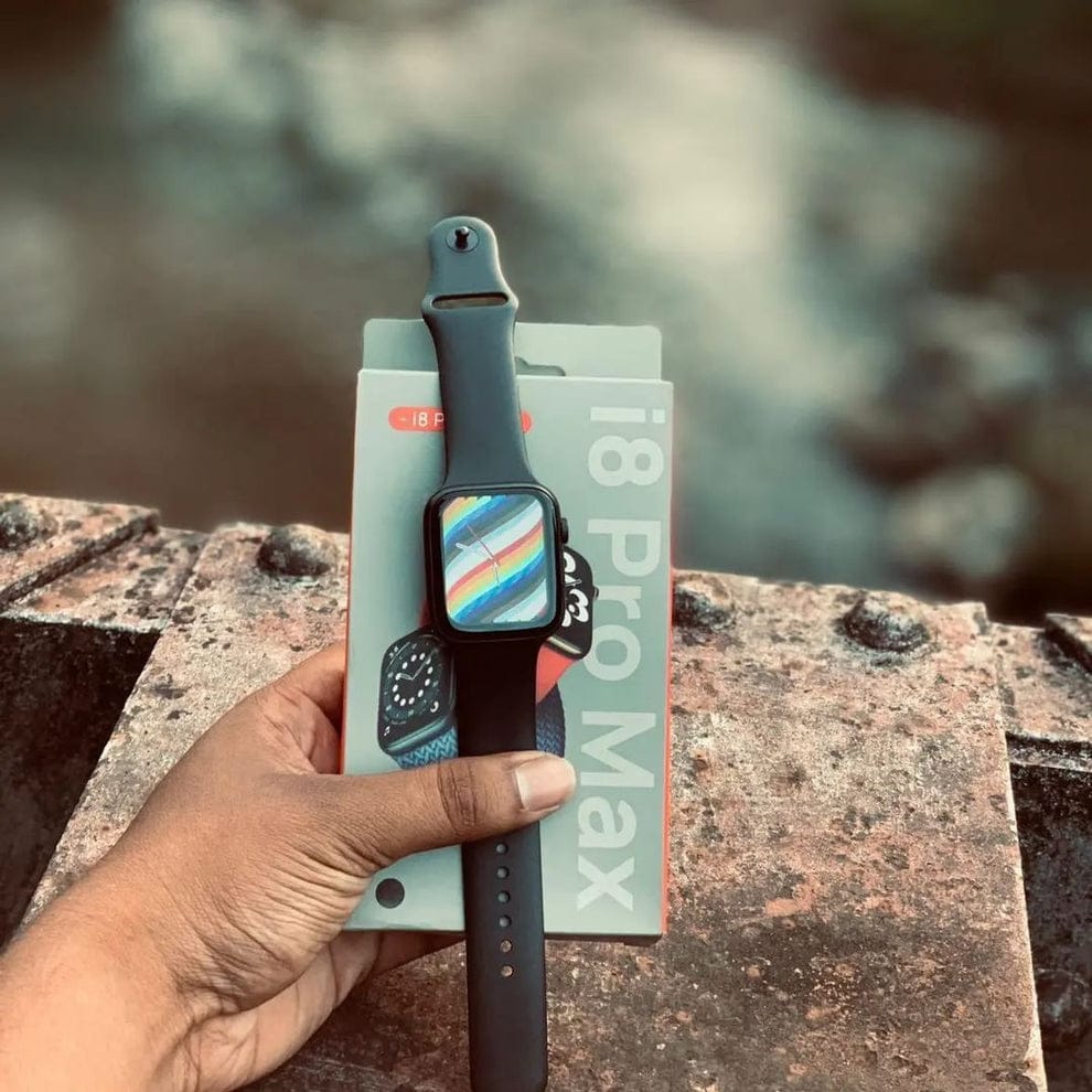 I8 PRO MAX SMART WATCH