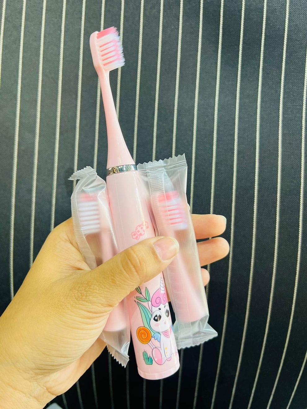 Electric Toothbrush for Kids – Sonic Technology, 3 Cleaning Modes & Soft Brush Head