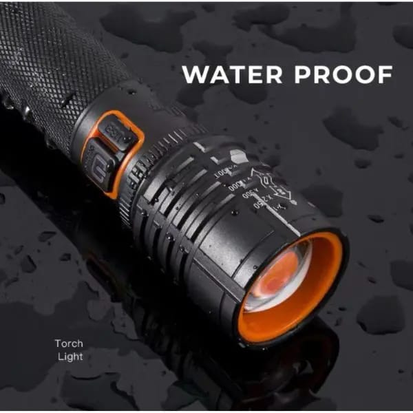 M035-C Metal Zoomable Torch Light