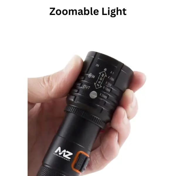 M035-C Metal Zoomable Torch Light