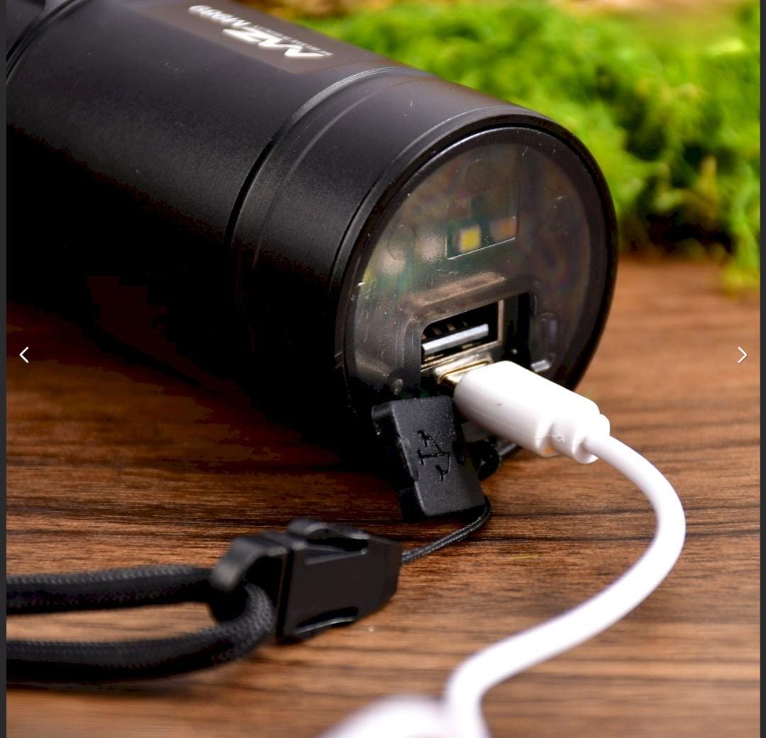 M989 (RECHARGEABLE LED METAL TORCH) Zoomable 3 Modes Flashlight, Super Bright 120W Light with 5500mAh Battery