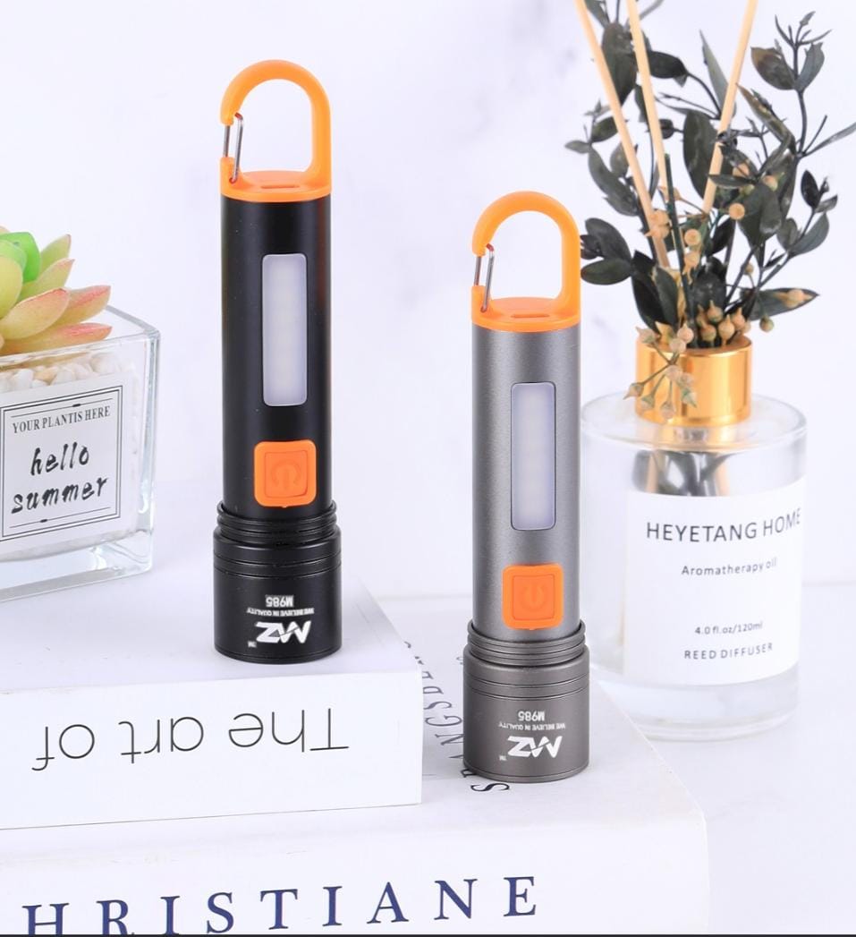 M985 (RECHARGEABLE LED METAL TORCH) Zoomable with 4 Modes 50W Flashlight + 36W COB light
